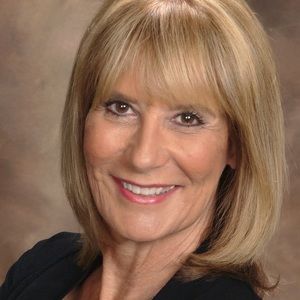 Meet your Posher, Deborah